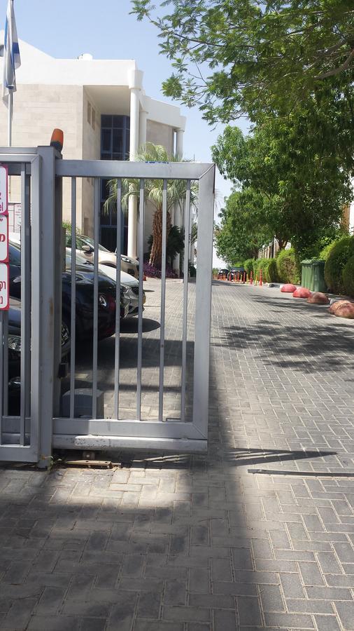 אילת Royal Park Lakeview Apartment מראה חיצוני תמונה
